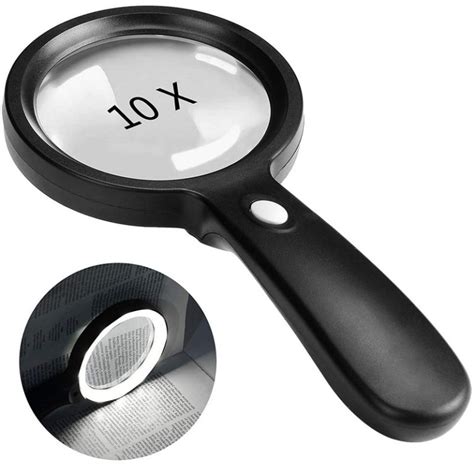 Is magnifying glass made of glass?